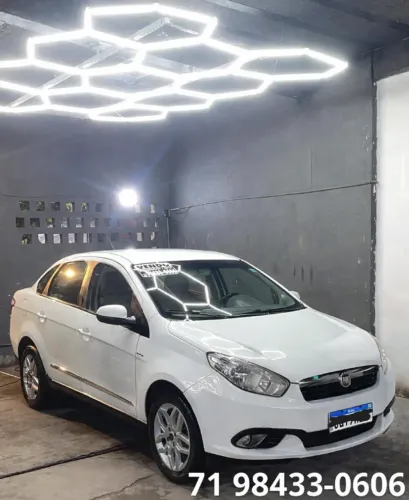 Fiat Grand Siena Essence Dual. 1.6 Flex 16V 2014