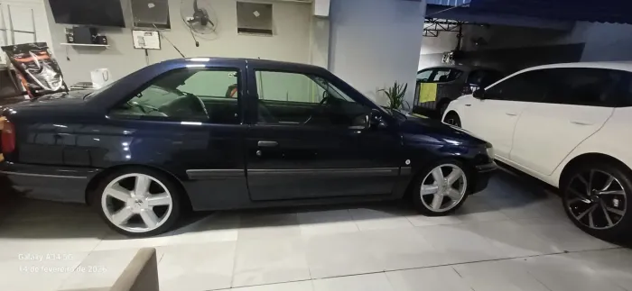 Volkswagen Logus Wolfsburg Edition 2000i 1995