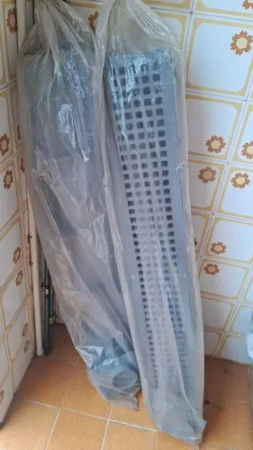 Ralo com Grelha linear parafusada