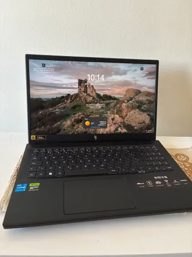 Notebook Acer Nitro V15 - I5 13420H RTX 2050 8 GB