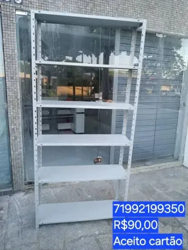 Pratileira desmontável 90 reais Chama no zap *