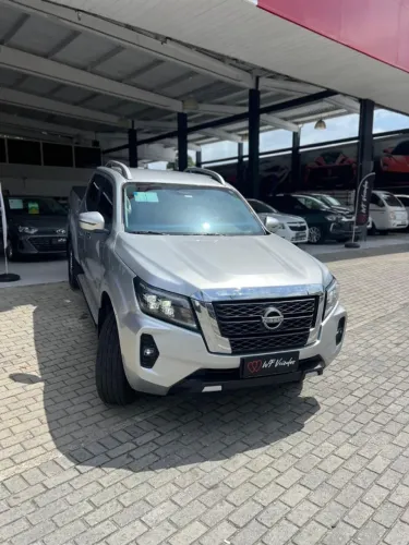 Nissan Frontier XE CD 4X4 2.3 Bi-TB Diesel Aut. 2025