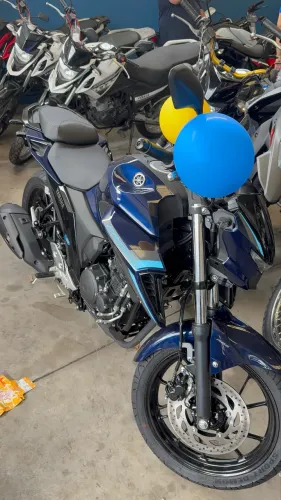 YAMAHA FZ25 2026