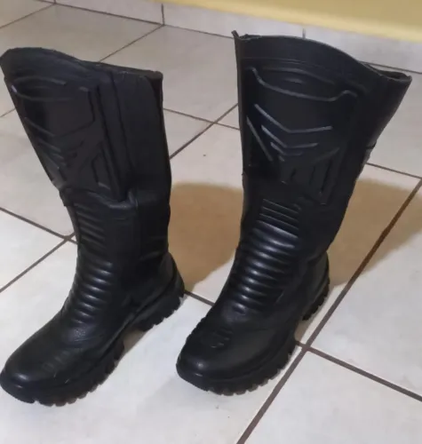 Bota motociclista
