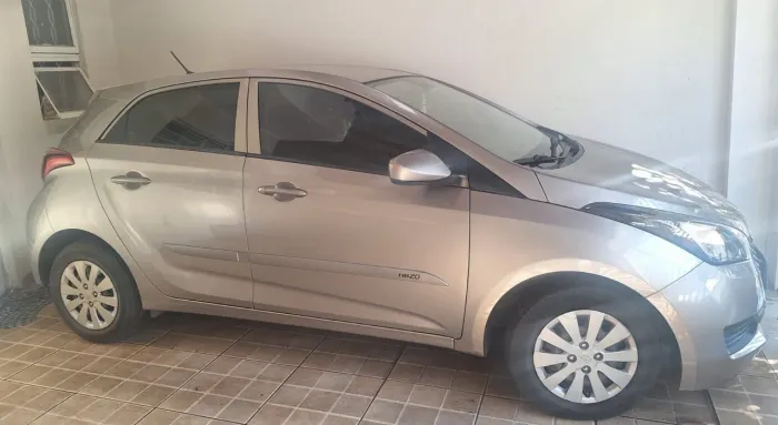 Hyundai HB20 Unique 1.0 Flex 12V Mec. 2019