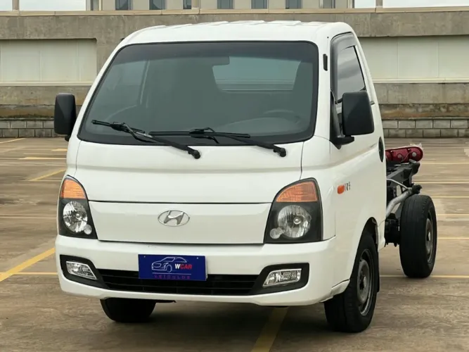 Hyundai HR 2.5 TCI Diesel (rs/rd) 2014