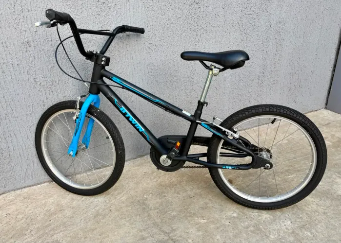 Bicicleta infantil Racing boy Aro 20 B-twin - NOVA
