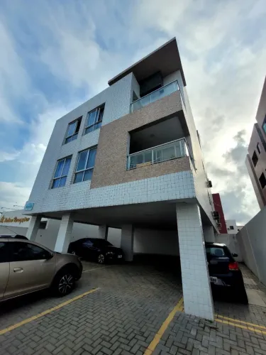 BANCÁRIOS COM ELEVADOR E AREA DE LAZER - FLAT - VENDA SÓ A VISTA