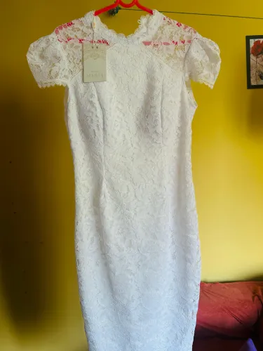 Vestido branco nunca usado