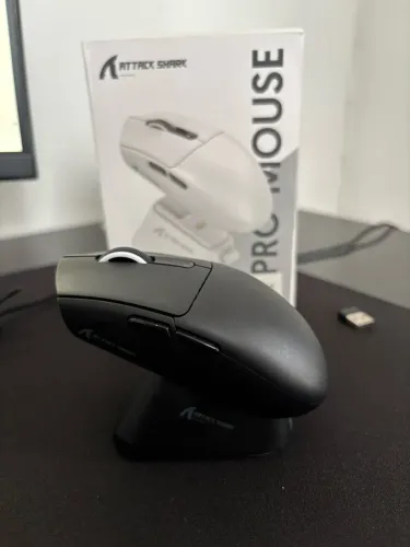Attack Shark G3 PRO + Caixa e adesivos (Defeito no 2.4 GHz)