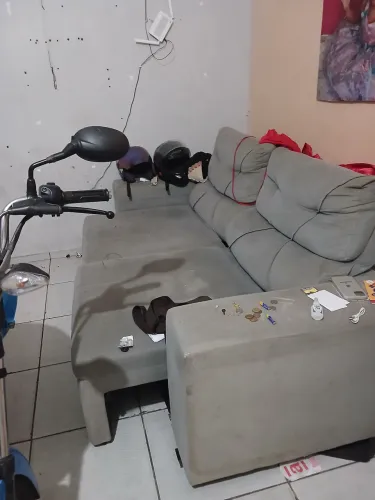 Sofa drobavel, só estar empoeirado