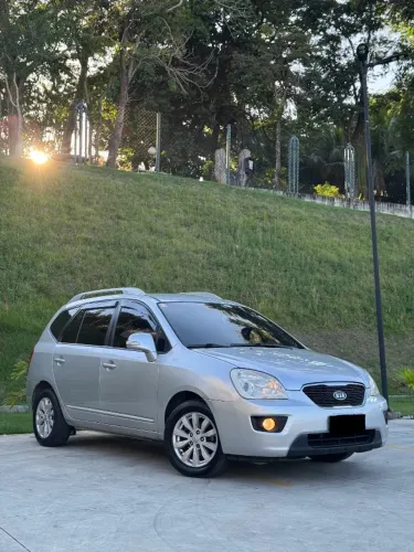 Kia Motors Carens EX 2.0 16V Aut. 2011