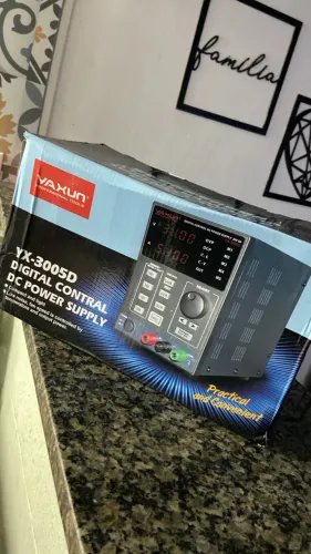 Fonte de bancada celular