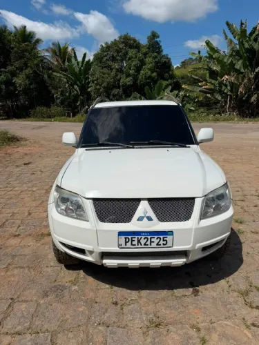 Mitsubishi Pajero TR4 2.0 Flex 16V 4X2 Aut. 2012