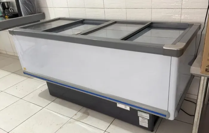 Ilha expositora Refrimate - 110v