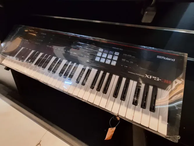 Roland XPS30