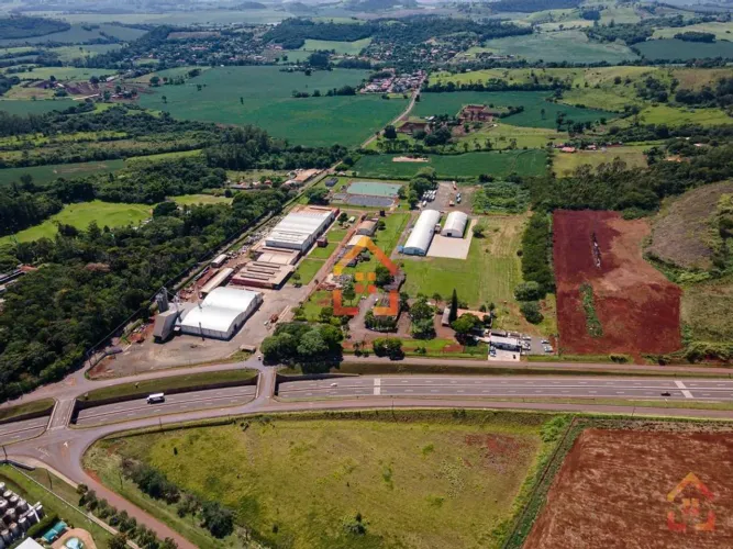 Barracão para locação em Condomínio fechado na Zona Sul, 457.23m² por R$ 6.858,45/mês - Sa