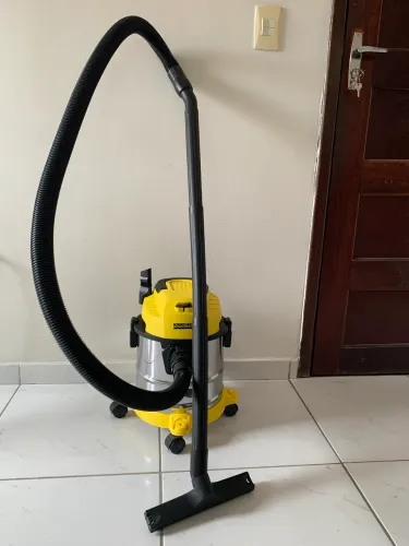Aspirador de pó e água Kärcher 12L 1700v