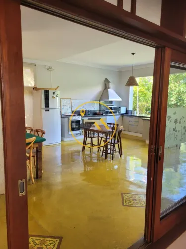 Sobrado à Venda no condominio Terras de Santa Clara | Jacareí