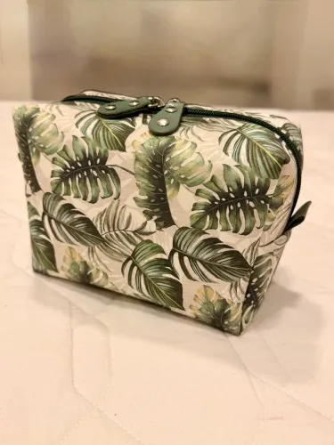 Necessaire