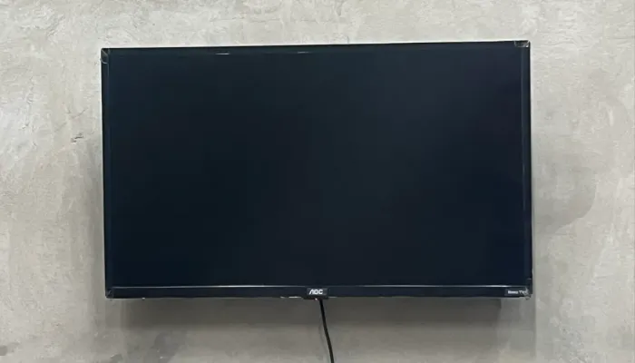 Tv 32 polegadas 3 anos de uso