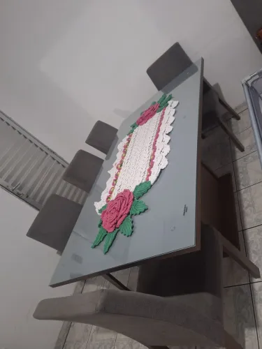 Mesa 6 cadeiras com tampo de vidro 