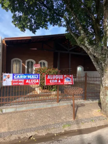 Casa Padrão em Descalvado