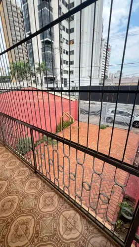 CASA À VENDA OU LOCAÇÃO AVENIDA MARECHAL DEODORO | CENTRO