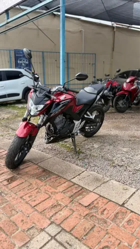 CB 300F