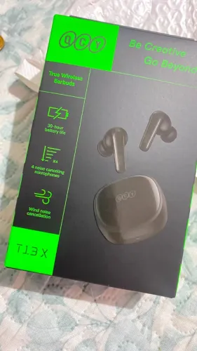Fone de Ouvido QCY original na caixa