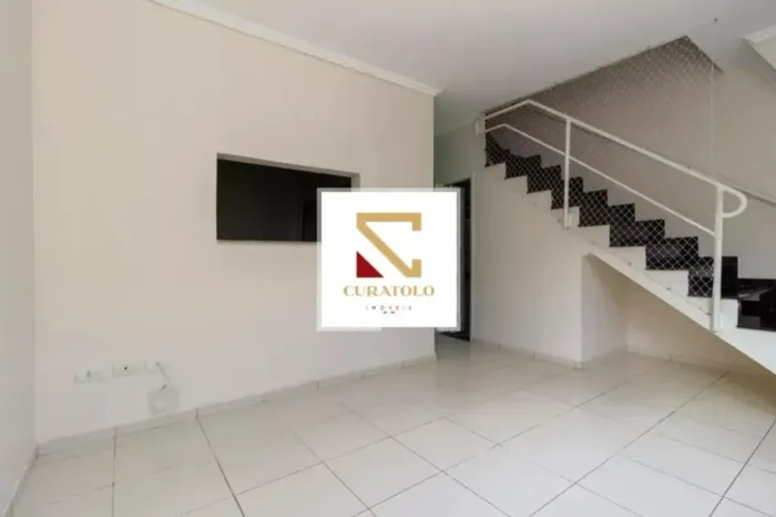 Casa em condomínio à venda com 3 quartos e 1 vaga na Vila Prudente, São Paulo