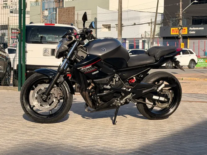 Yamaha Xj6 2018 Linda Aceito troca e financio