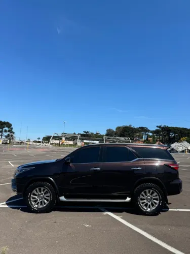 Toyota Hilux SW4 SRX 4X4 2.8 TDI 16V Dies. Aut. 2021