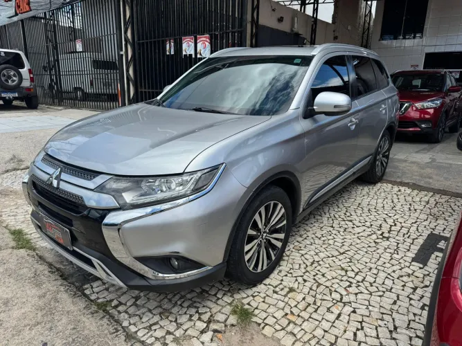 Mitsubishi Outlander HPE 2.0 16V 5P Aut. 2019