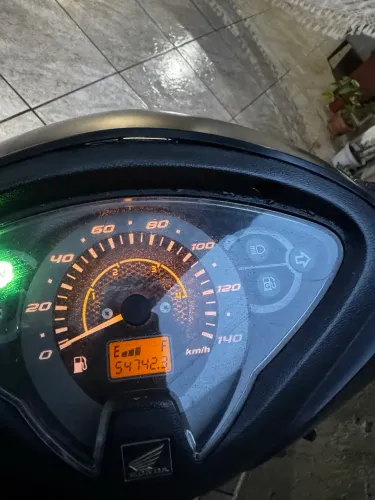 Honda Biz 125 EX 2014