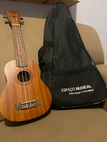 Ukulele Shelby SU-21M STNT + Case