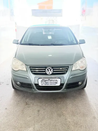Volkswagen Polo Sedan 1.6 MI Total Flex 8V 4P 2009