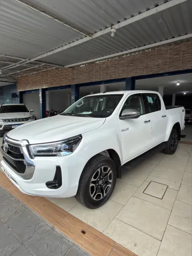 Toyota Hilux CD SRV 4X4 2.8 TDI Diesel Aut. 2026