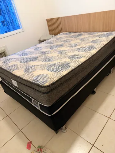 Cama box