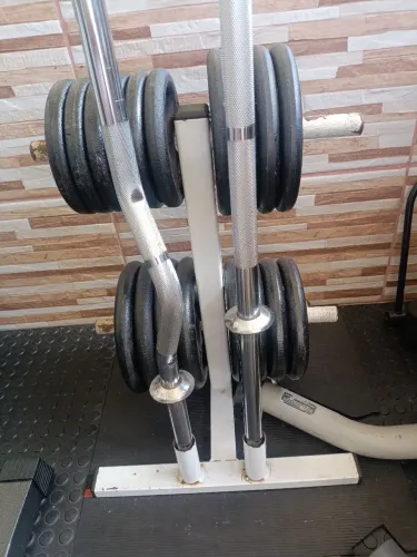Suporte para anilhas e barras