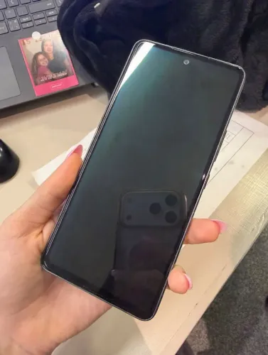 Samsung Galaxy A53 128GB - Tela 100% - R$ 800