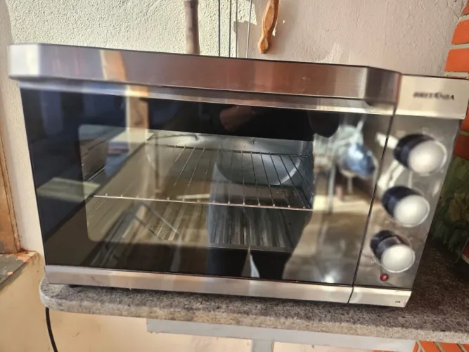 Forno Eletrico Britania 50Litros 127v