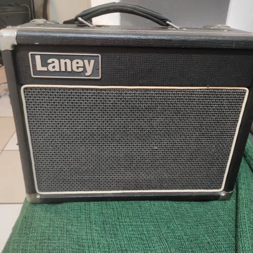Amplificador laney vc110. 15 watts. Todo valvulado