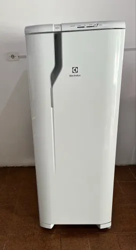 Geladeira Electrolux
