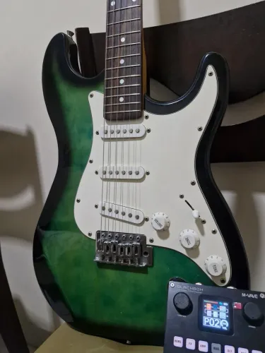 Guitarra + Pedaleira