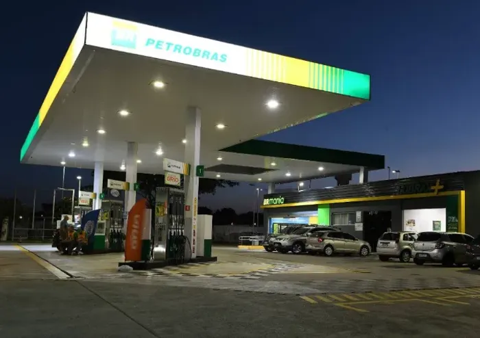 Vaga Frentista vendedor ou Atendente de conveniência - Jardim das Américas Curitiba