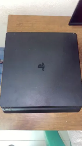 Playstation 4 500g usado e dois controles