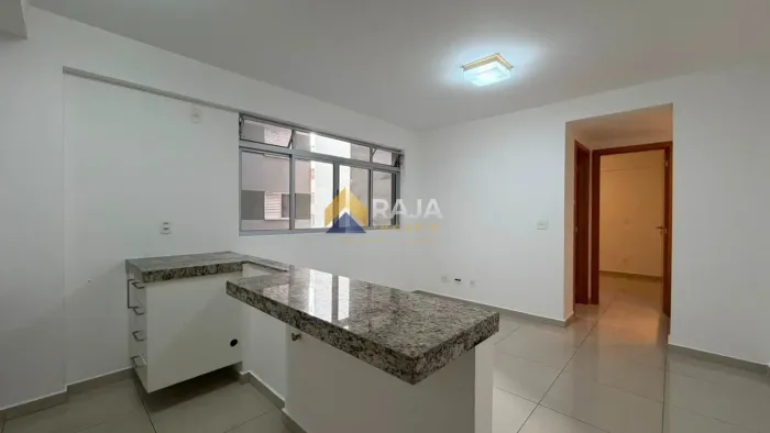 APARTAMENTO 1 QUARTO COM SUÍTE E 1 VAGA PARA LOCAÇÃO NO CENTRO