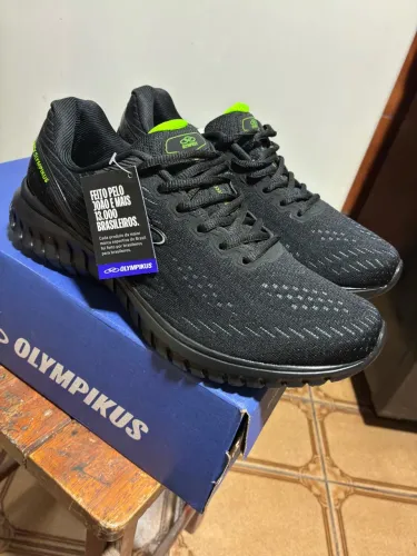 Tênis Olympikus Preto e Verde