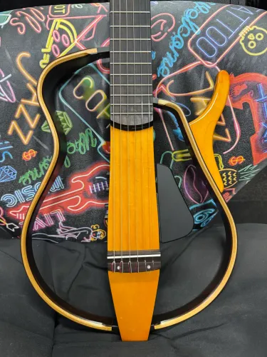 Violao Nylon Yamaha Salient SLG130NW 